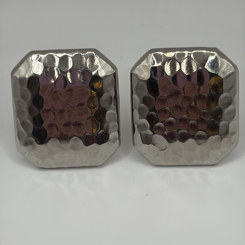 Vintage 80’s Silver Hammered Earrings Clip Ons Lightweight